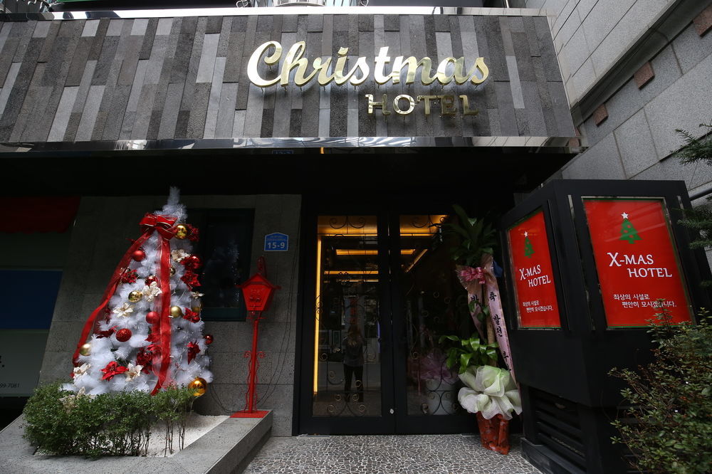 X-Mas Hotel แทจ็อน ภายนอก รูปภาพ